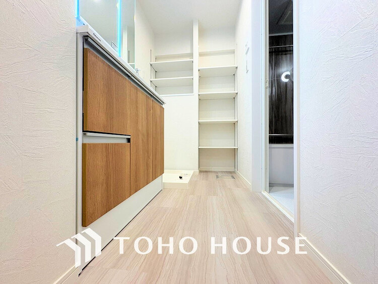 洗面 清潔感のある脱衣場