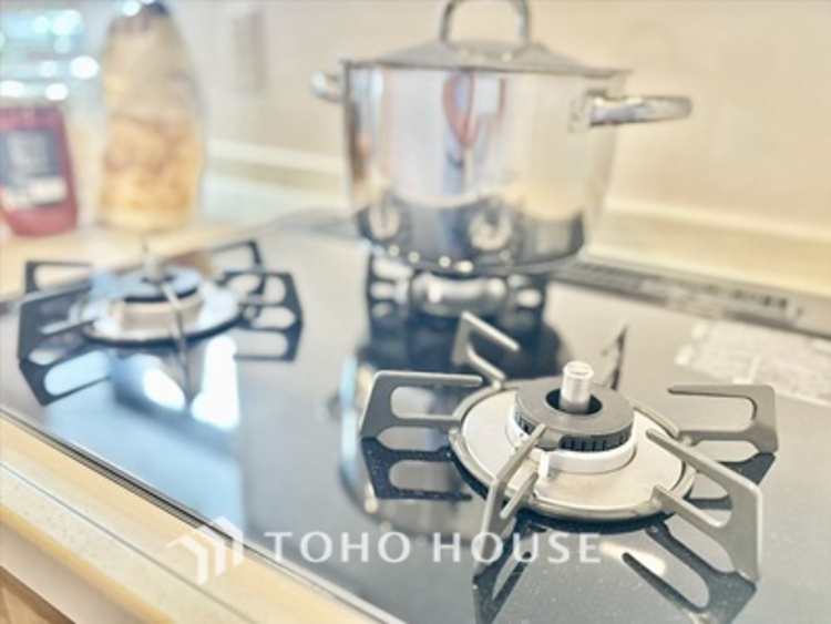 キッチン 【KITCHEN】◆家族のおはよう◆の声を笑顔で迎えてあげられるシステムキッチン。朝ごはんが楽しみでちょっと早起きしたくなるんです。