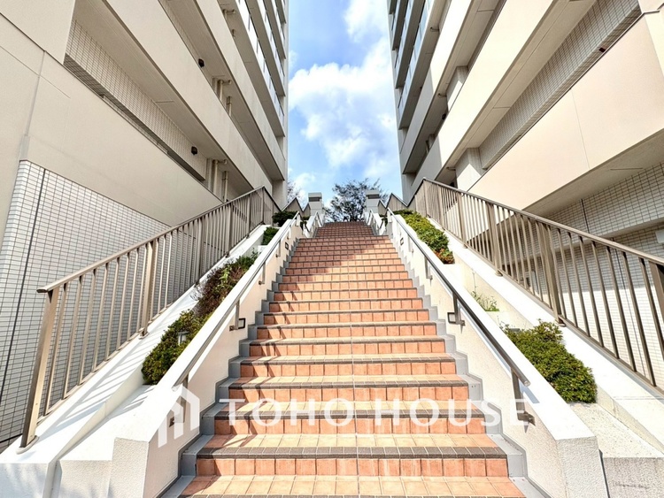 その他 【DELIVERY BOX】◆宅配BOX◆ご不在時でも、時間指定や再配達依頼なしでお荷物を受け取ることができます。