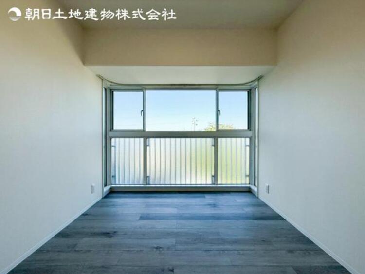 内装 リフォーム完成につきすぐの見学や資料請求などお気軽にお問い合わせください