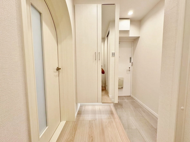 玄関 シューズボックスを完備した玄関です。