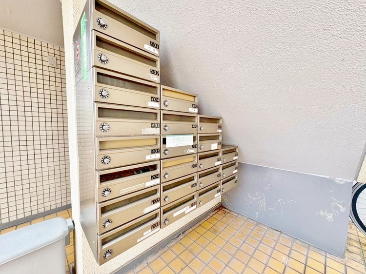 その他 郵便物を受け取るための郵便受けも、きちんと管理されています。