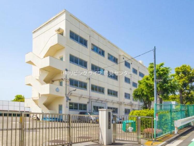 周辺 小菅ケ谷小学校	1030m