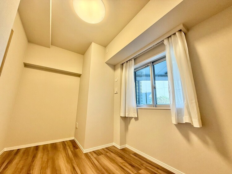 その他 清かで艶やかな時間をもたらしてくれる室内です。