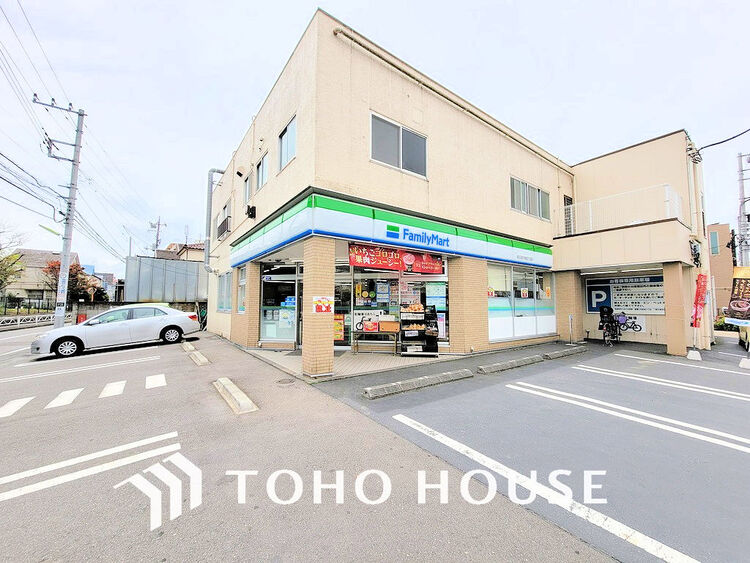 周辺 ファミリーマート 狛江市岩戸南四丁目店　距離80m