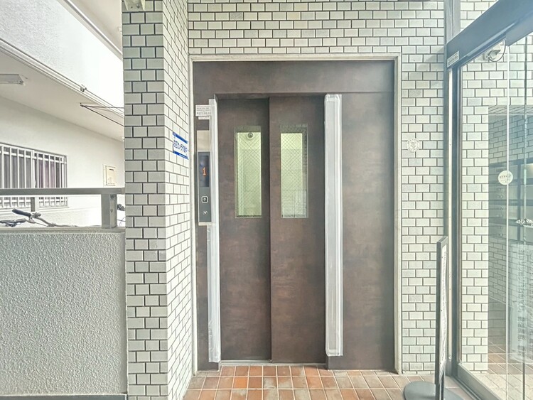 その他 エレベーター完備のため荷物が多くなっても安心。