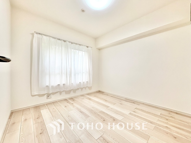 内装 【Entrance of your life】明るい玄関が家族を迎え入れる。今日はどんな一日が待っているんだろう。皆どんな一日を終えて帰ってくるんだろう。