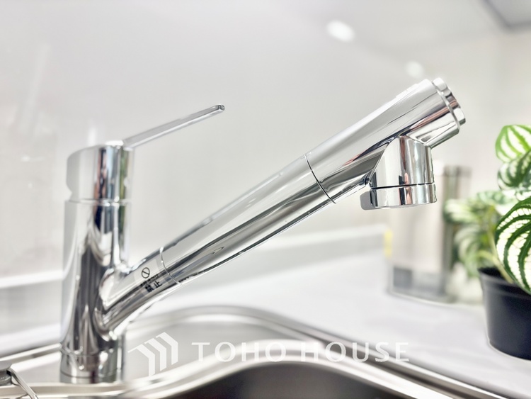 キッチン 【cooking papa is here】料理が苦手な人でも、チャレンジしてみたくなるワイドスパンのキッチン。家族の食卓がここから始まる。