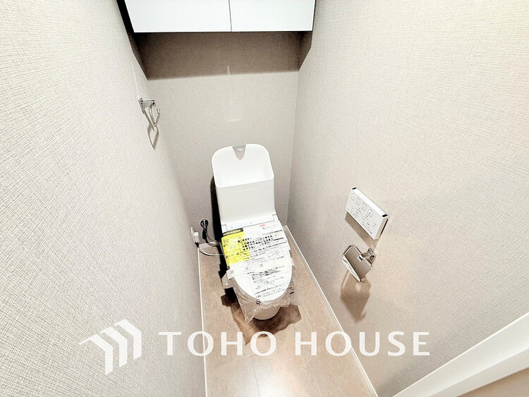 トイレ トイレには快適な温水洗浄便座付
