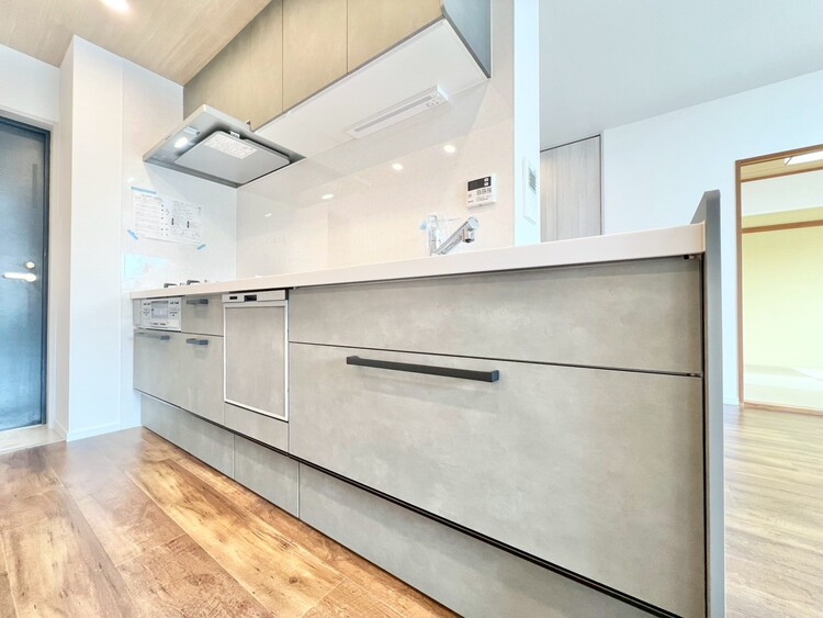 その他 開放感のあるキッチンスペース。調理をしながら、会話も弾みそうですね。