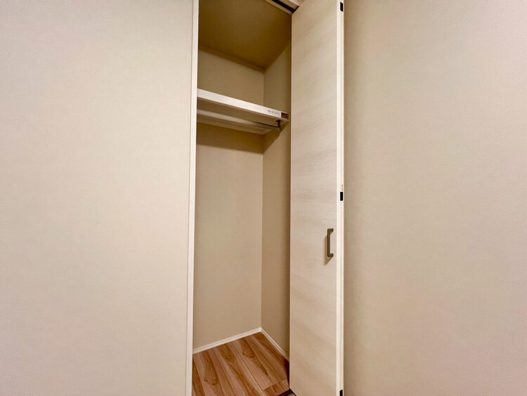 その他 家電やスーツケース、ストック品など何でも片付く嬉しい空間です。