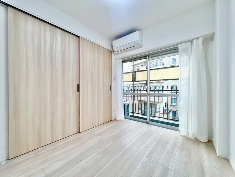 その他 清かで艶やかな時間をもたらしてくれる室内です。