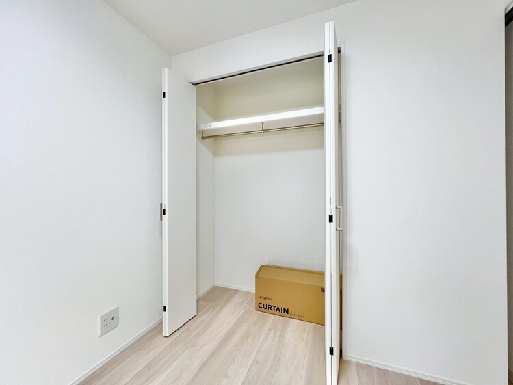 その他 収納スペースが付いていて、お部屋を広く使っていただけます。