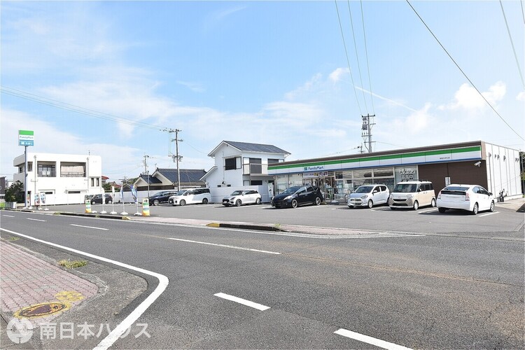 周辺 ファミリーマート指宿大牟礼店 徒歩 約1分（約60m）