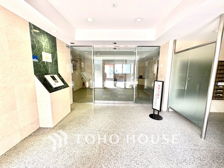 その他 【ENTRANCE】◆そびえ立つ◆我が家のシンボル。遠くの空が赤く染まる夕べが待ち遠しい。