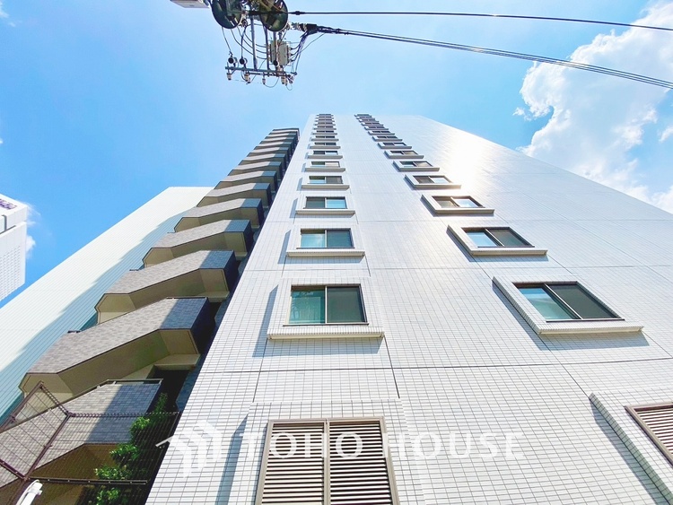 バルコニー 【BALCONY】◆Open new door◆扉の向こうには青空が広がっている。