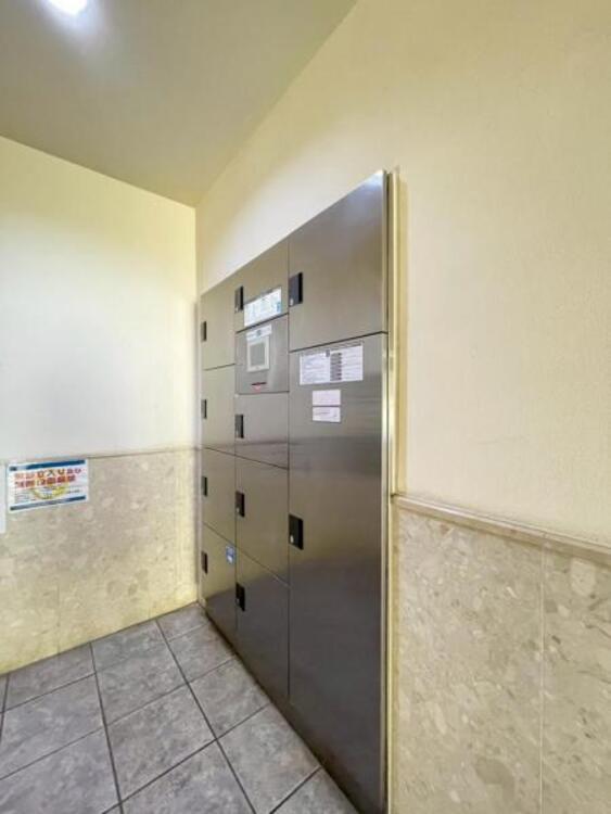 その他 不在時に便利な宅配ボックス。気軽にネットショッピングが楽しめます 