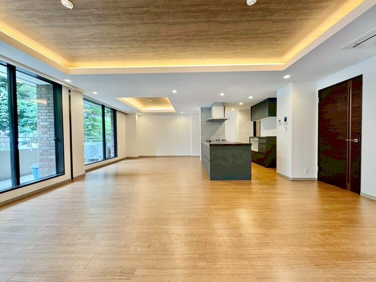 その他 シンプルな内装と偏り過ぎないデザインで統一しました。