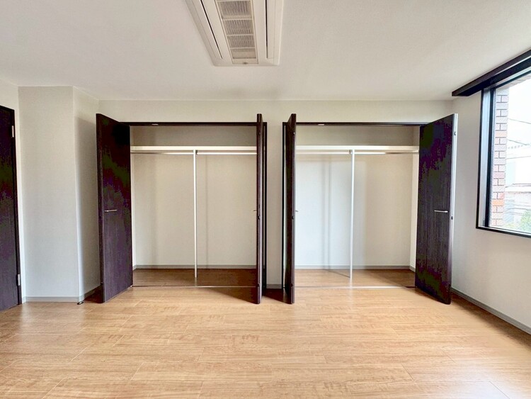 その他 収納スペースが付いていて、お部屋を広く使っていただけます。