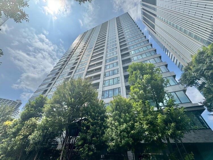 その他 飽きのこないシンプルモダンな外観です。