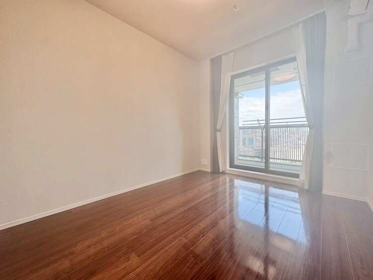 その他 清かで艶やかな時間をもたらしてくれる室内です。