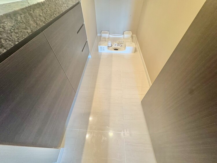 その他 十分な広さの脱衣所。