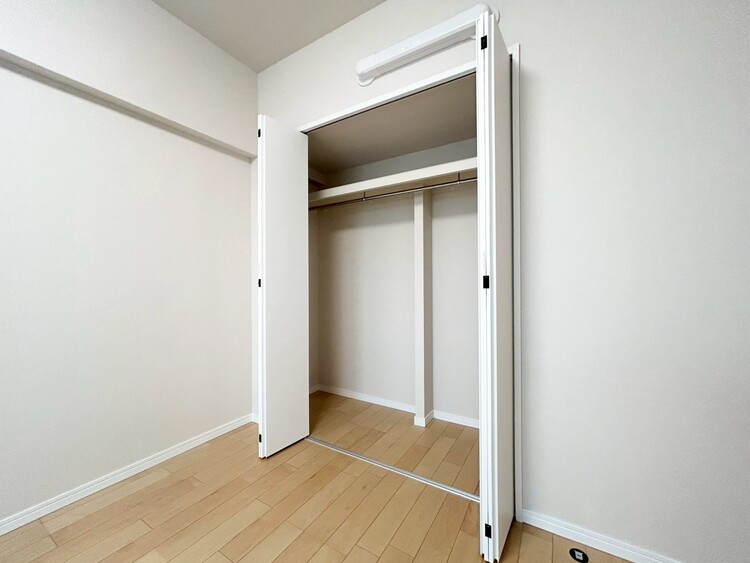その他 収納スペースが付いていて、お部屋を広く使っていただけます。