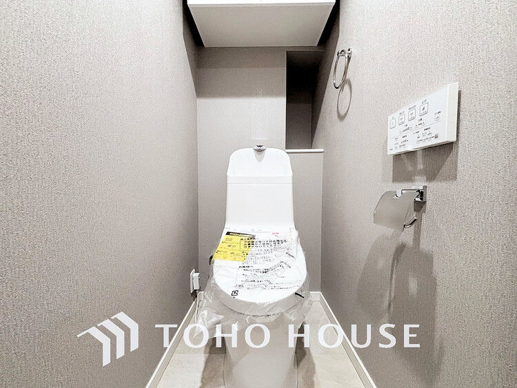 トイレ トイレには快適な温水洗浄便座付