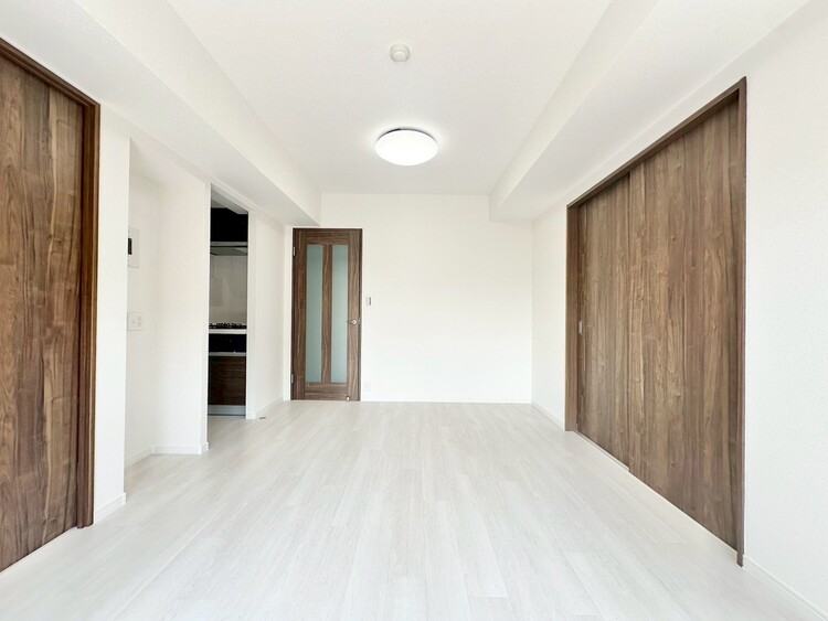 居間 充実した生活は伸びやかな居室空間から始まります。