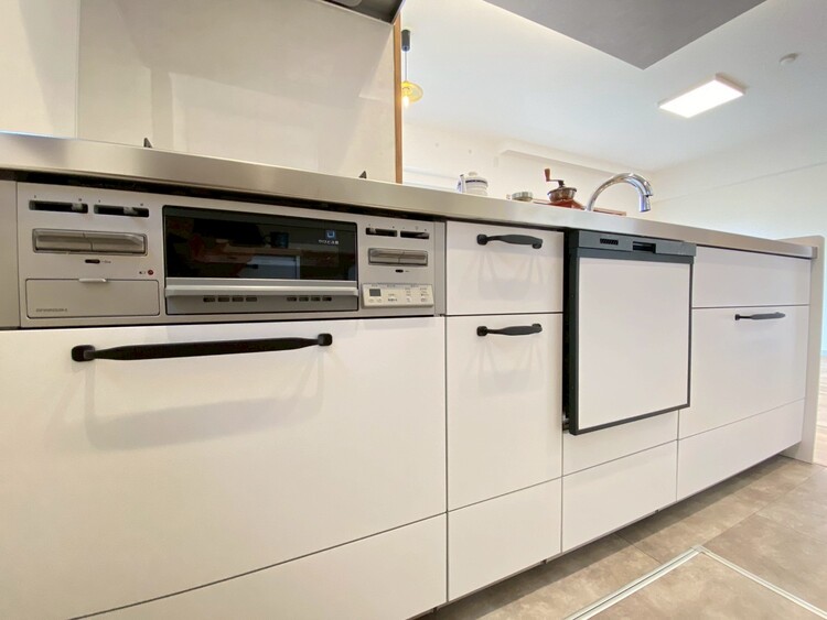 キッチン 使いやすくスタイリッシュなキッチン空間になっております。