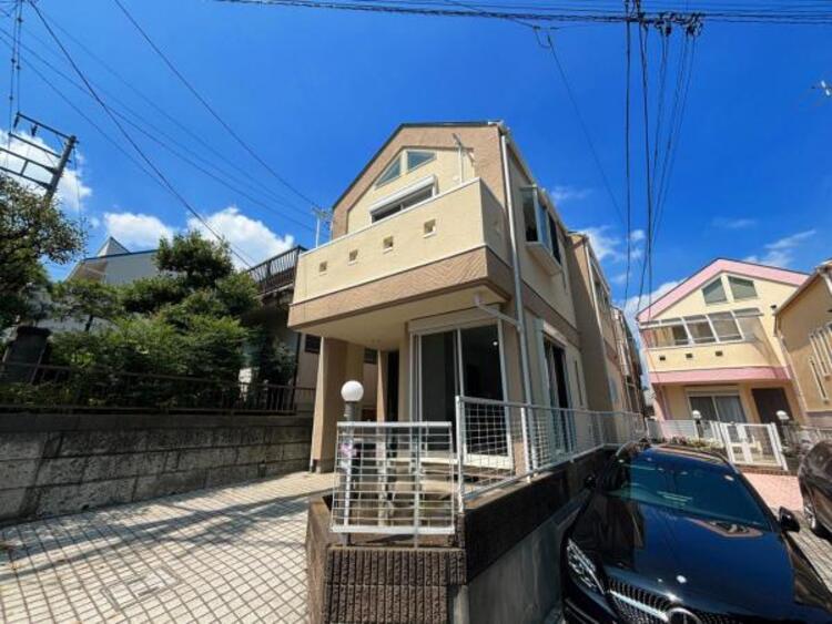 その他 ●〇住むほどに深まる愛着、使い込むほどに馴染む風合いを大切にしていただけるデザインに。周辺の利便性や豊かな住環境など立地面でも魅力が多く、今も、これからもずっとここで生活したい。そう思える住宅です〇●