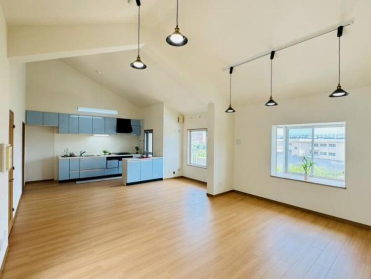 居間 【2025年8月撮影】