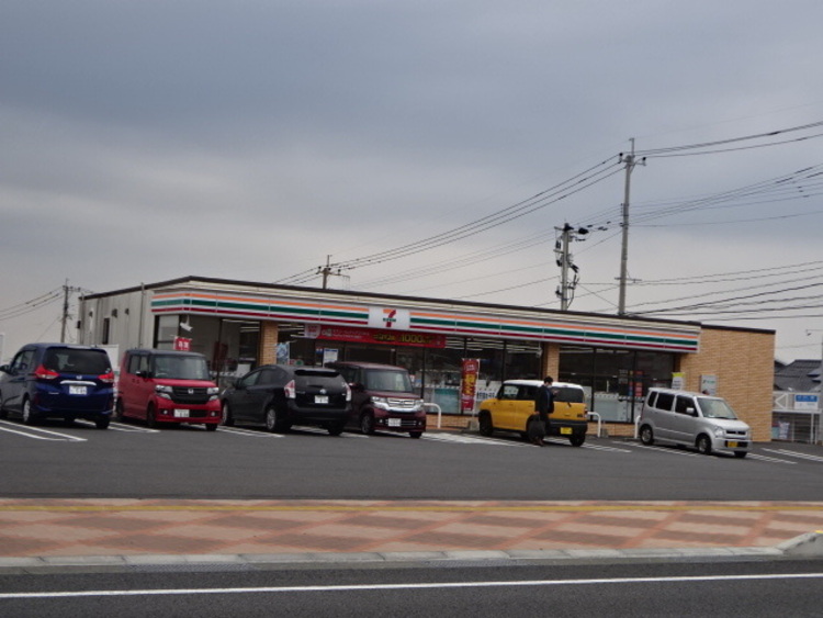 周辺 【セブンイレブン鹿児島吉野帯迫中央店】鹿児島市吉野1丁目にあるコンビニです。設備・サービス　ATM、マルチコピー機、お会計セルフレジ、店舗留置サービス、セブンミール、たば… 徒歩 約5分（約400m）