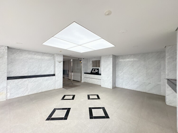 エントランス エントランスは、毎日の行き帰りで使う大事な空間です。