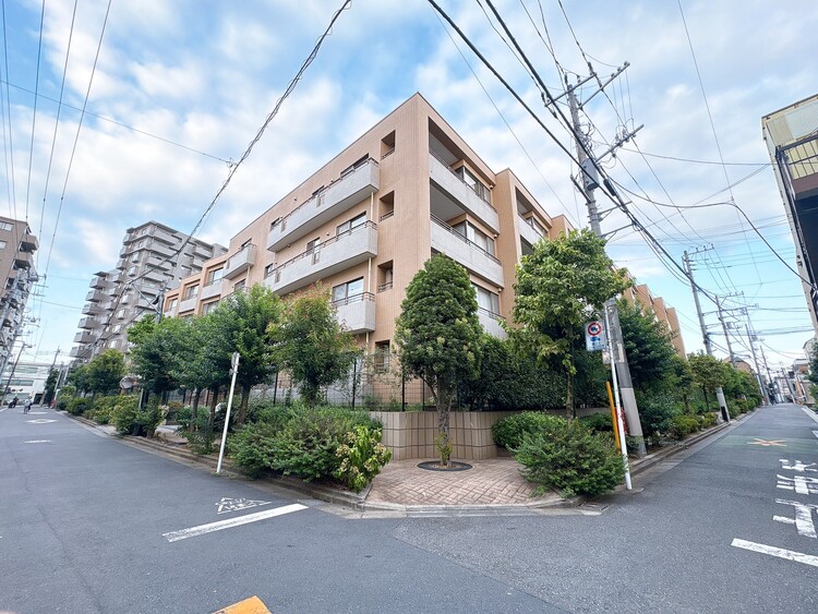 外観 ライフプランニングからローンまで、一貫してご説明させていただきます。お気軽にお問い合わせくださいませ。