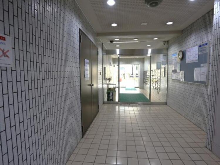 その他 管理の行き届いた清潔感のあるロビー。毎日帰ってくるのが楽しみになります。