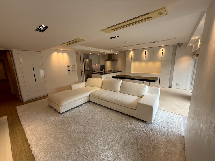 その他 伸びやかな空間のなかで、ゆったりとしたひとときを過ごせます。