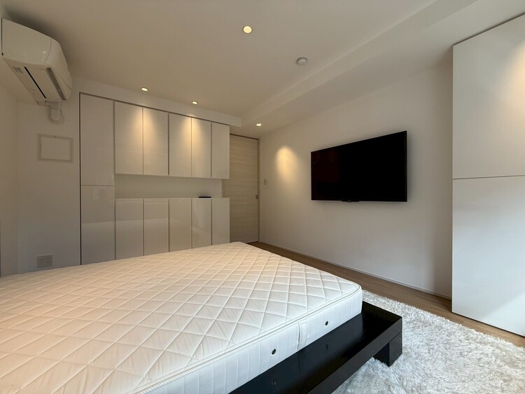 その他 清かで艶やかな時間をもたらしてくれる室内です。