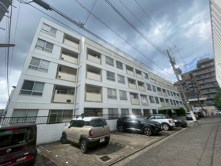 その他 飽きのこないシンプルモダンな外観です。