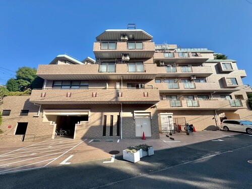 ロイヤルプラザ三ツ沢の物件画像