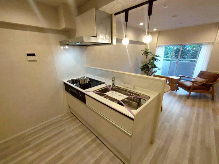 その他 開放感のあるキッチンスペース。調理をしながら、会話も弾みそうですね。