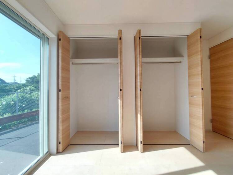 その他 収納スペースが付いていて、お部屋を広く使っていただけます。