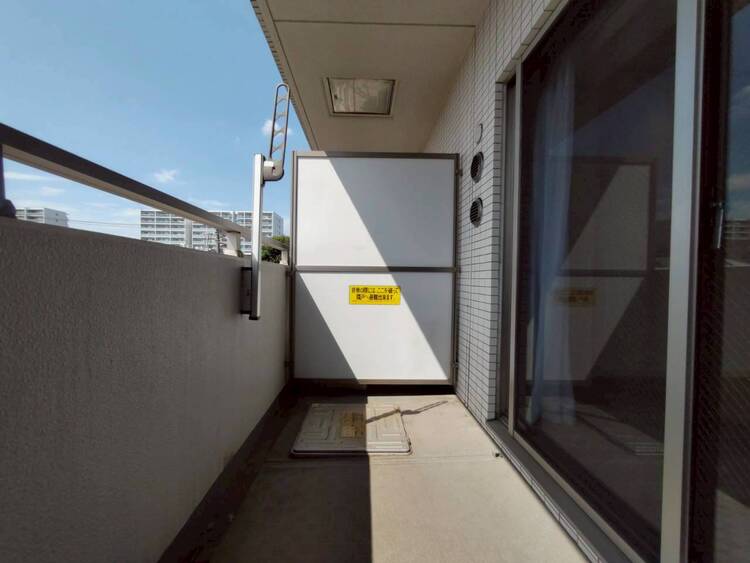 その他 朝の澄んだ空気や、夕方に吹く清々しい風を感じられるバルコニー。