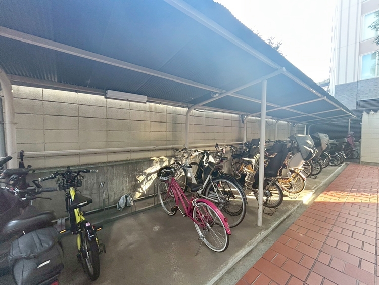 その他 駐輪場も綺麗に整頓されています。※空き状況は都度ご確認下さい。