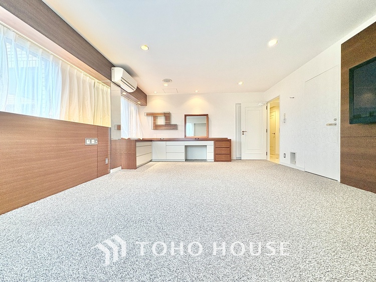 内装 【Breeze, green scent】澄み切った空気。移ろう季節の中、ゆっくりと流れる時間。幸せを噛みしめる穏やかな生活。