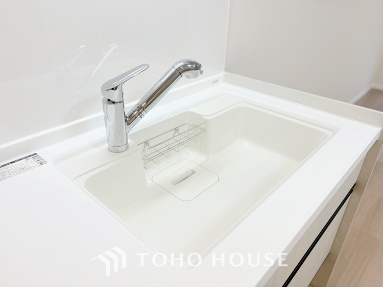 キッチン 【KITCHEN】◆家族のおはよう◆の声を笑顔で迎えてあげられるシステムキッチン。朝ごはんが楽しみでちょっと早起きしたくなるんです。