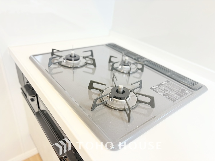 キッチン 【KITCHEN】◆ワクワク◆開放的で機能性も高いキッチン。お子様は毎日のご飯にワクワク！