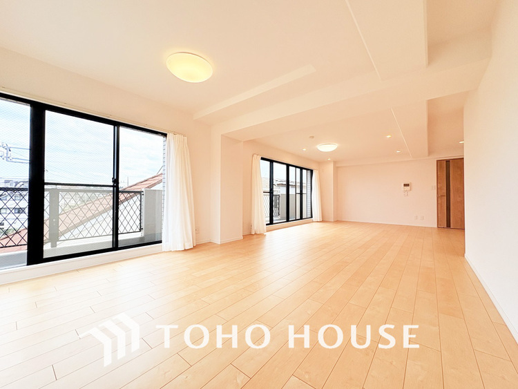 内装 ゆったりとくつろげる上質なリビングダイニング