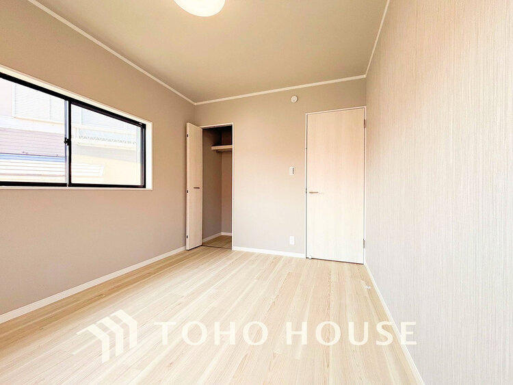 内装 シンプルですっきりとした室内は飽きのこない居心地の良い雰囲気