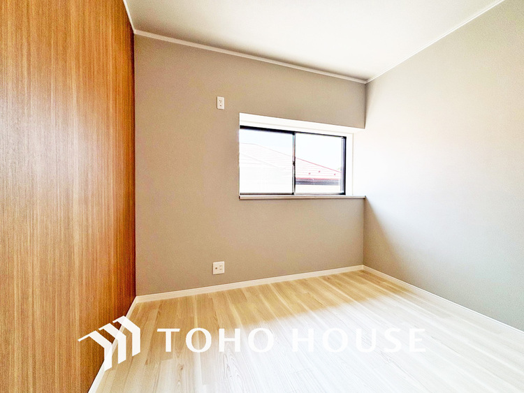 内装 家具の配置のし易い室内です。趣味の部屋としても充分な広さです